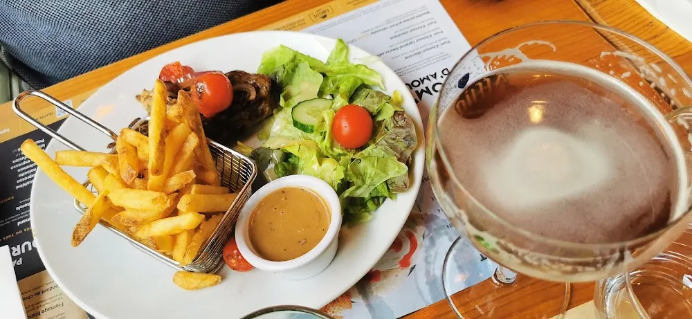 Frites Sauce Au Poivre